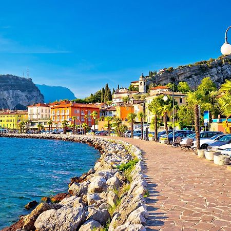 Il Giardino In Montagna Family Friendly- Happy Rentals Tenno Kültér fotó